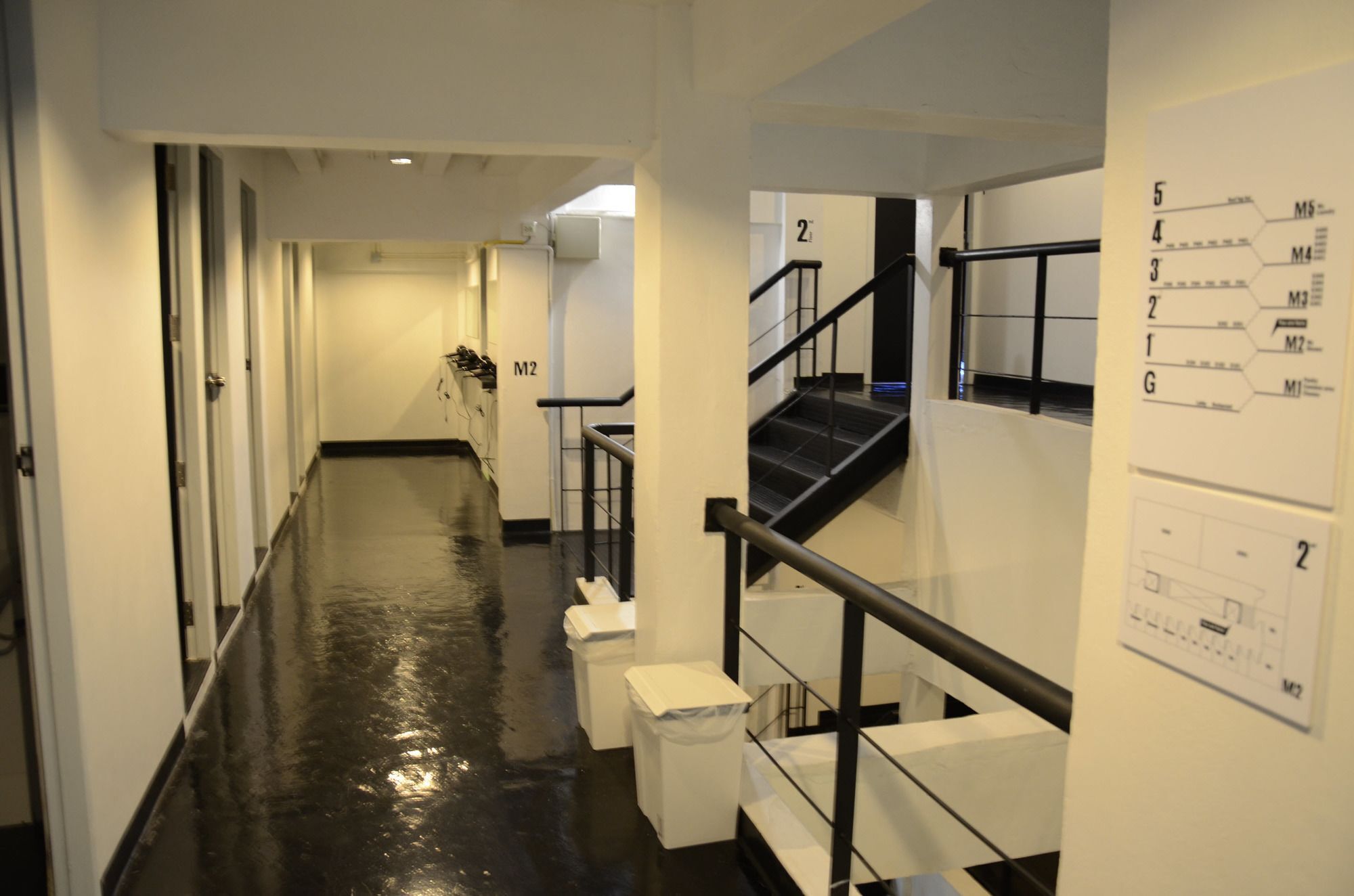 3 Howw Hostel At Sukhumvit 21 Μπανγκόκ Εξωτερικό φωτογραφία