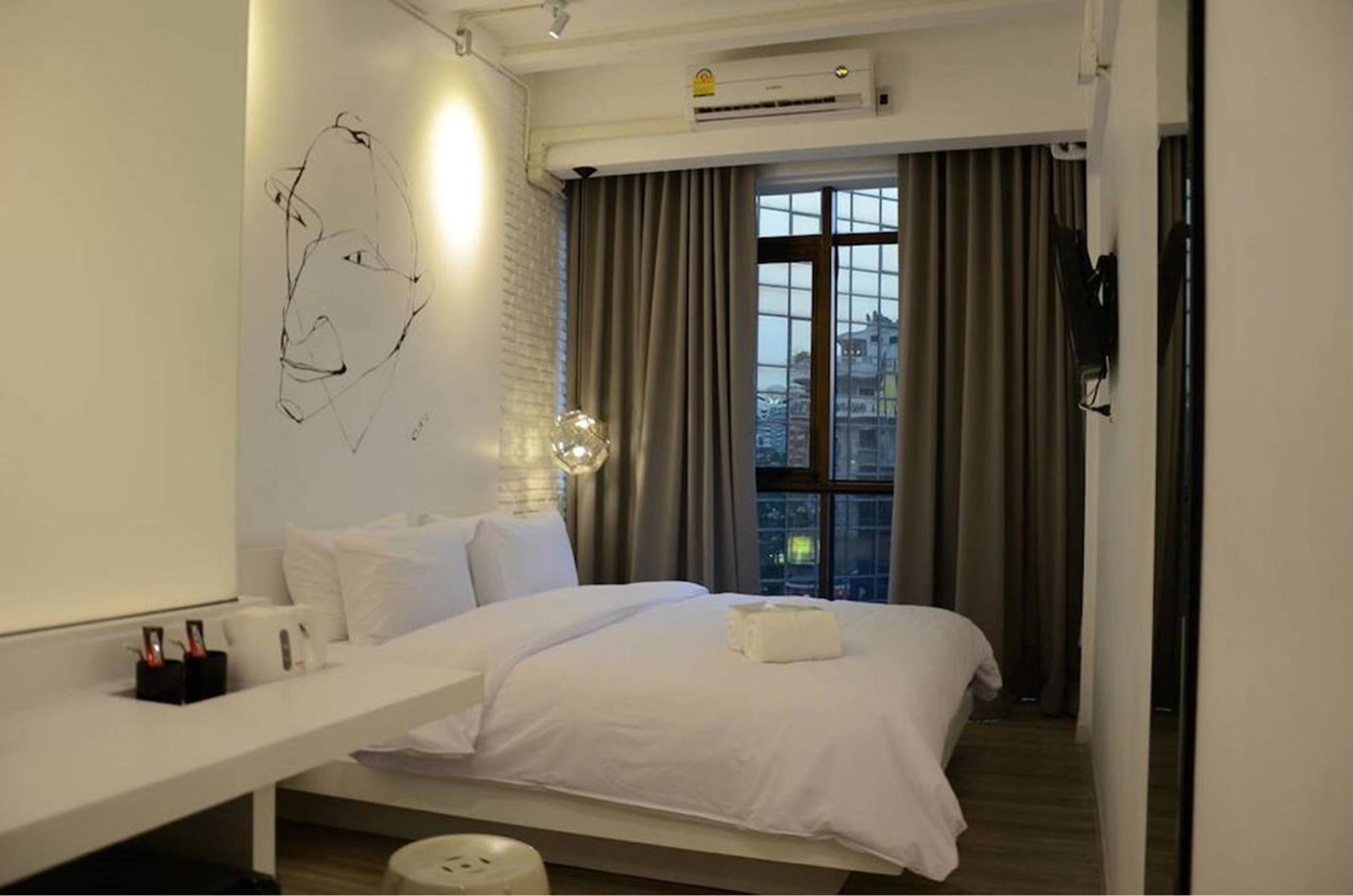 3 Howw Hostel At Sukhumvit 21 Μπανγκόκ Εξωτερικό φωτογραφία