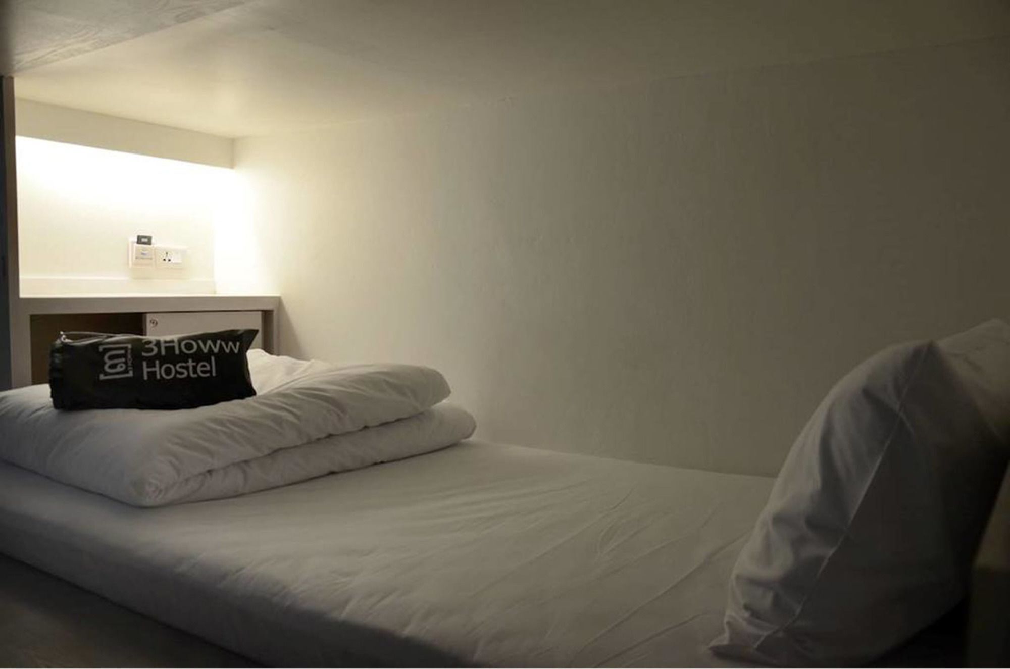 3 Howw Hostel At Sukhumvit 21 Μπανγκόκ Εξωτερικό φωτογραφία